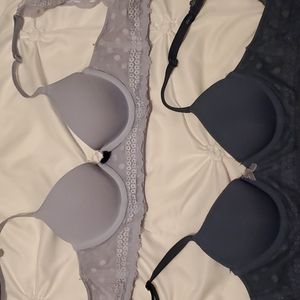 Aerie bras (2 pair)